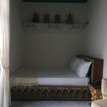 Bed and Breakfast Dar Ben Gacem Kahia Tunis Pokoj fotografie
