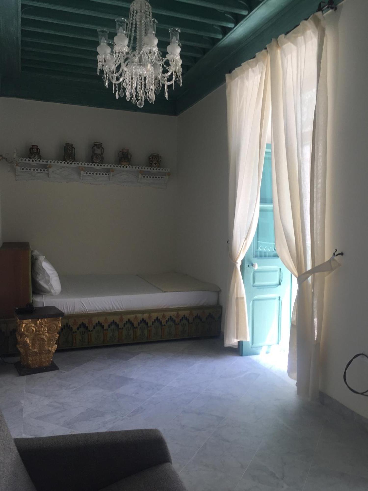 Bed and Breakfast Dar Ben Gacem Kahia Tunis Pokoj fotografie